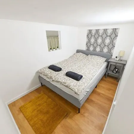 2 Bedroom Flat In Damjanich Str., Hirsch Apartmán